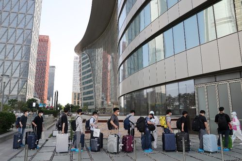 中韩 快捷通道 再发力 241名三星系韩方人员享新区全闭环服务